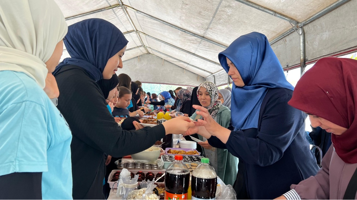 HAYIR PAZARIMIZI HAYRA VESİLE OLMAK İÇİN YENİDEN KURDUK